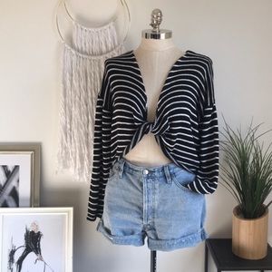 NWT Black and White Twist Front Top